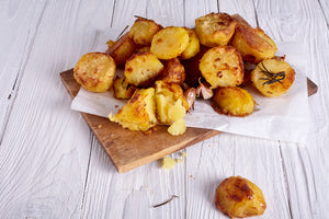 Golden Roast Potatoes – A Crispy Festive Favourite (Serves 4)